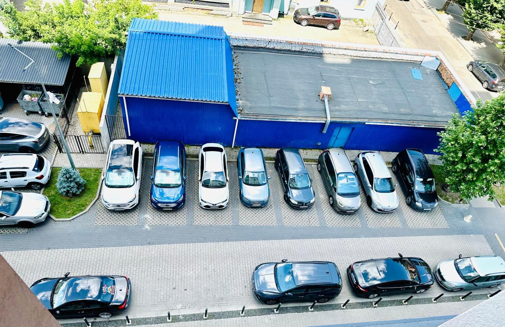 Comfortable Apartments With A Coffee Machine In The City Centre, Zlata Plaza Ровно Экстерьер фото