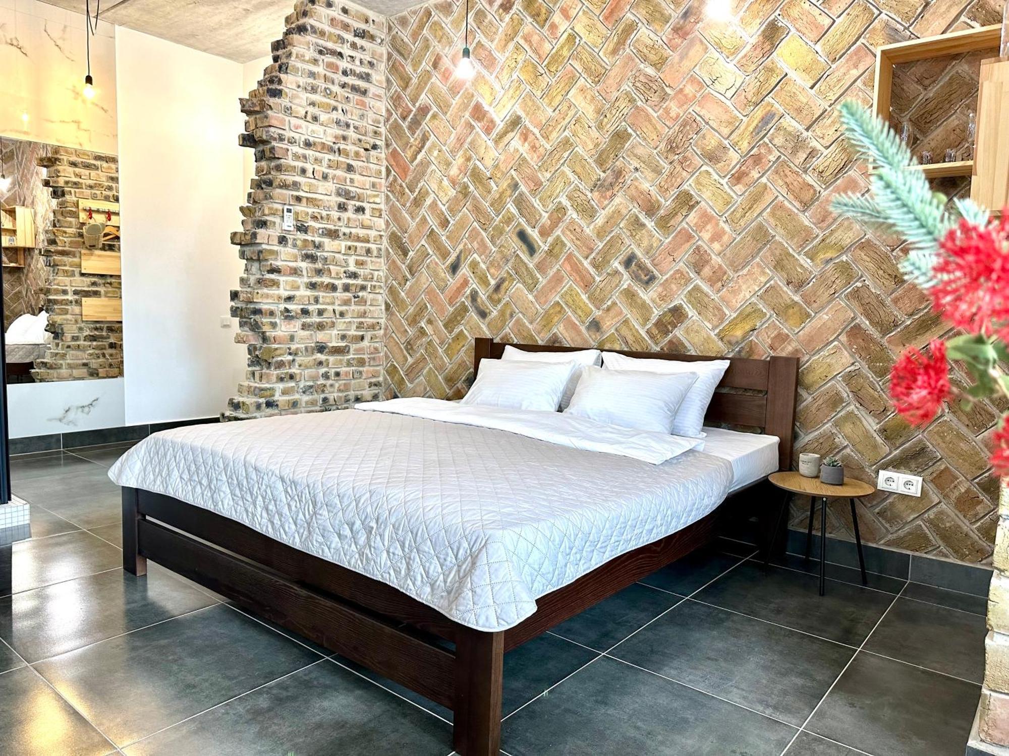 Comfortable Apartments With A Coffee Machine In The City Centre, Zlata Plaza Ровно Экстерьер фото