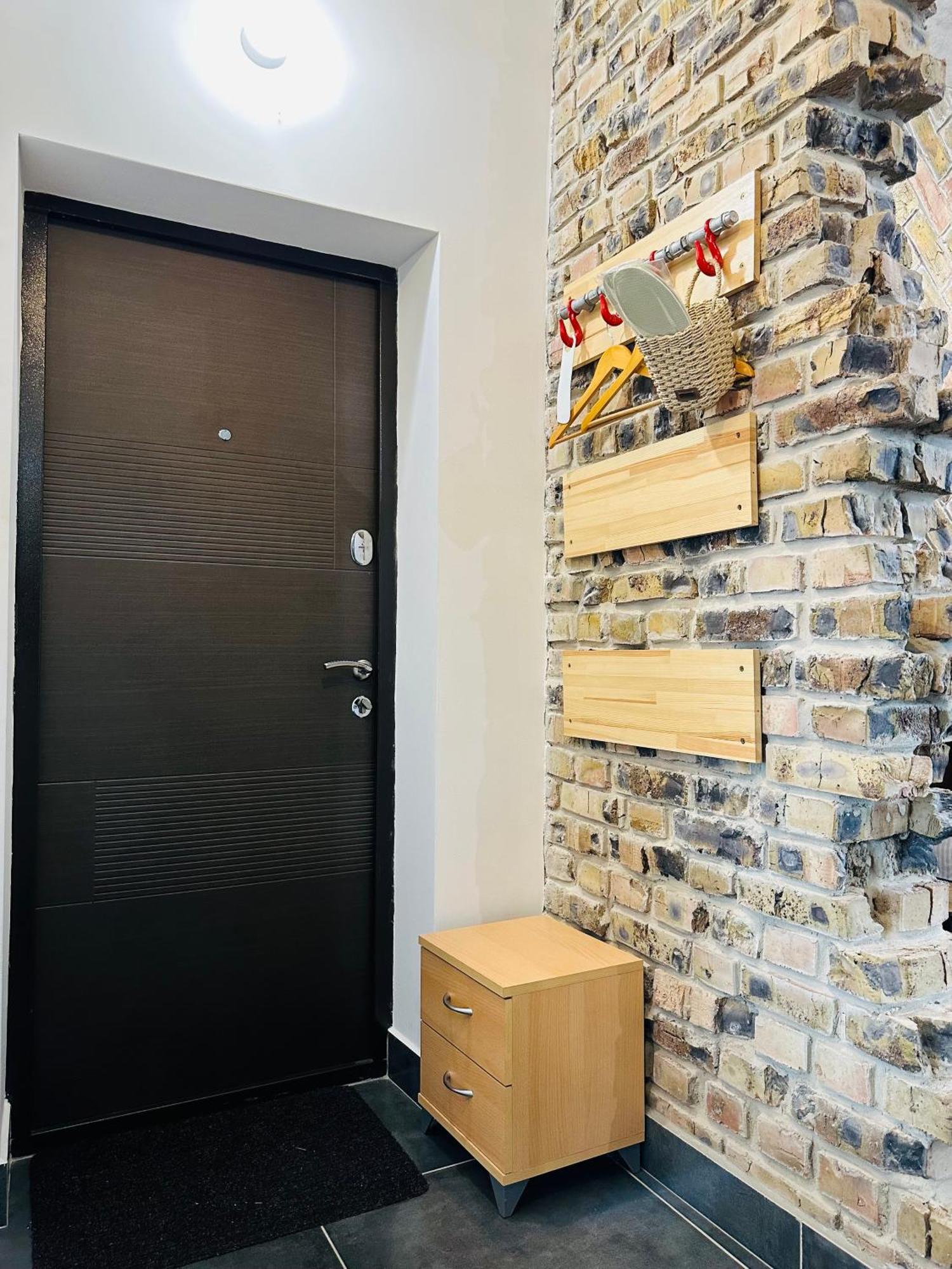Comfortable Apartments With A Coffee Machine In The City Centre, Zlata Plaza Ровно Экстерьер фото
