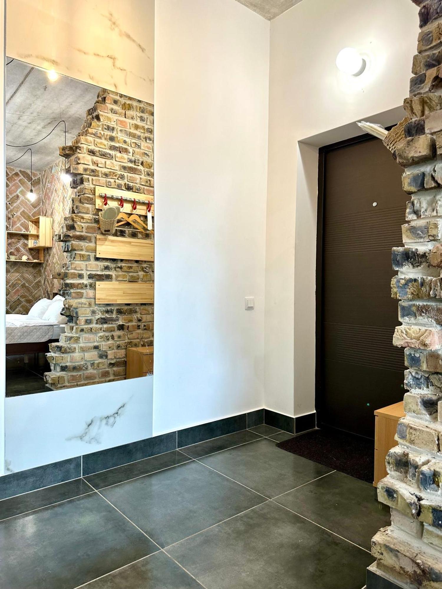 Comfortable Apartments With A Coffee Machine In The City Centre, Zlata Plaza Ровно Экстерьер фото