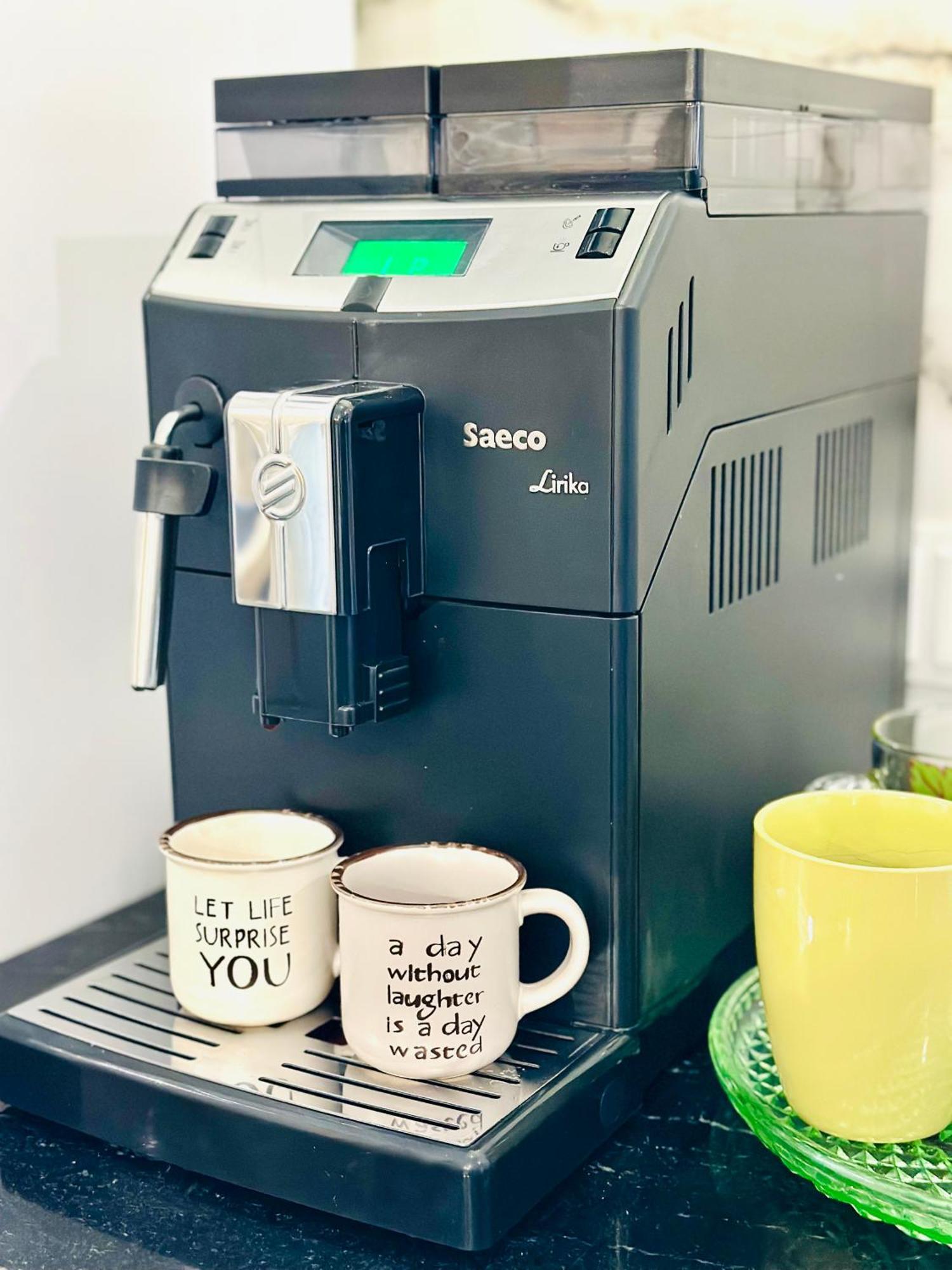 Comfortable Apartments With A Coffee Machine In The City Centre, Zlata Plaza Ровно Экстерьер фото